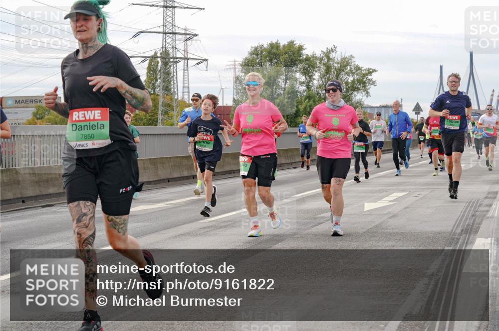 03.10.2025 - Köhlbrandbrückenlauf Michael Burmester http://msf.ph/oto/9161822 03.10.2025 16:01:52 Position 3 7850 meine-sportfotos.de