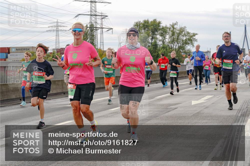 03.10.2025 - Köhlbrandbrückenlauf Michael Burmester http://msf.ph/oto/9161827 03.10.2025 16:01:54 Position 3 8459, 9162 meine-sportfotos.de