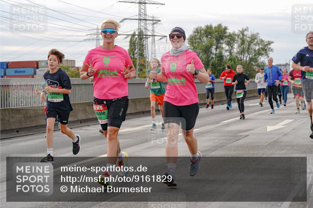 03.10.2025 - Köhlbrandbrückenlauf Michael Burmester http://msf.ph/oto/9161829 03.10.2025 16:01:54 Position 3 8459, 356, 916 meine-sportfotos.de