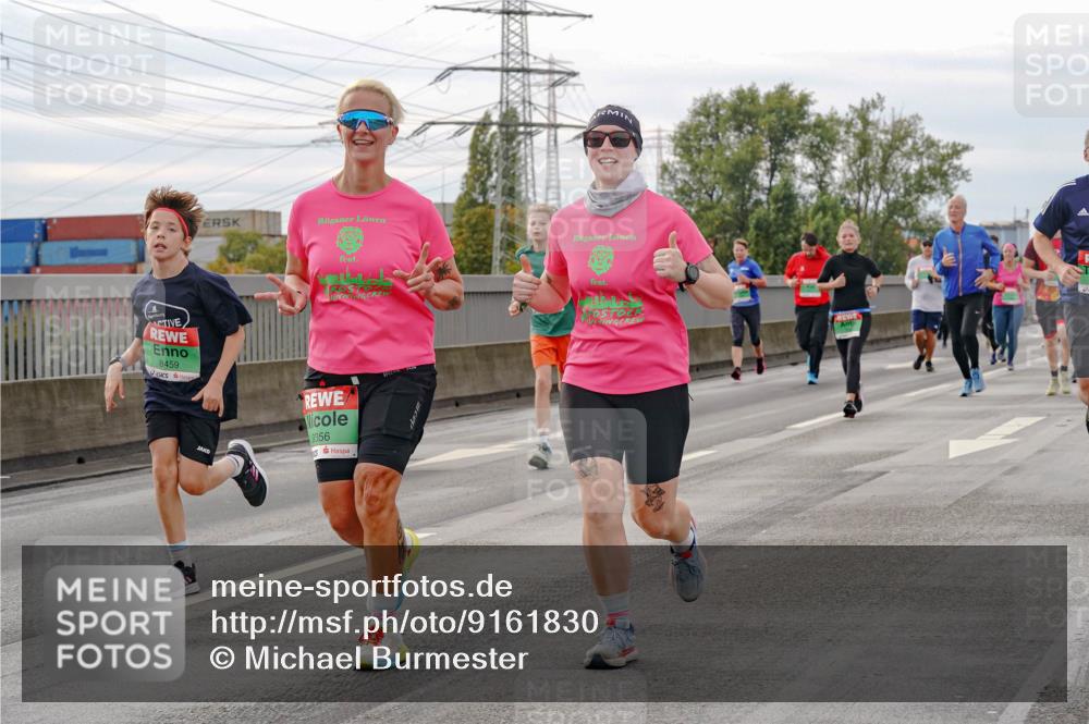 03.10.2025 - Köhlbrandbrückenlauf Michael Burmester http://msf.ph/oto/9161830 03.10.2025 16:01:54 Position 3 8459, 9356 meine-sportfotos.de