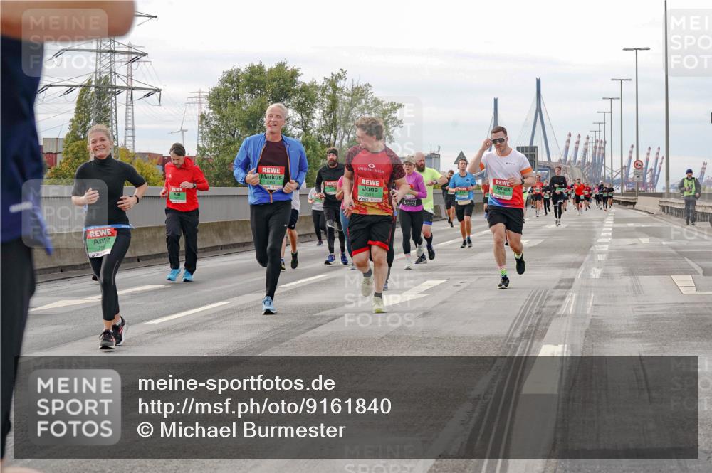 03.10.2025 - Köhlbrandbrückenlauf Michael Burmester http://msf.ph/oto/9161840 03.10.2025 16:01:57 Position 3 7359, 7315 meine-sportfotos.de