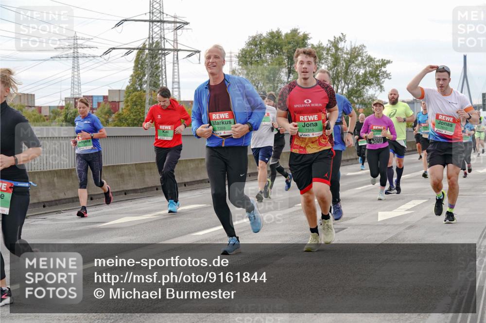 03.10.2025 - Köhlbrandbrückenlauf Michael Burmester http://msf.ph/oto/9161844 03.10.2025 16:01:58 Position 3 7871, 7359, 7315, 7810, 3 meine-sportfotos.de