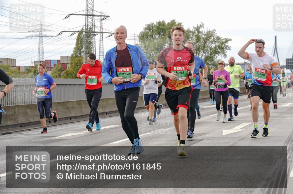 03.10.2025 - Köhlbrandbrückenlauf Michael Burmester http://msf.ph/oto/9161845 03.10.2025 16:01:58 Position 3 7359, 315, 7810 meine-sportfotos.de