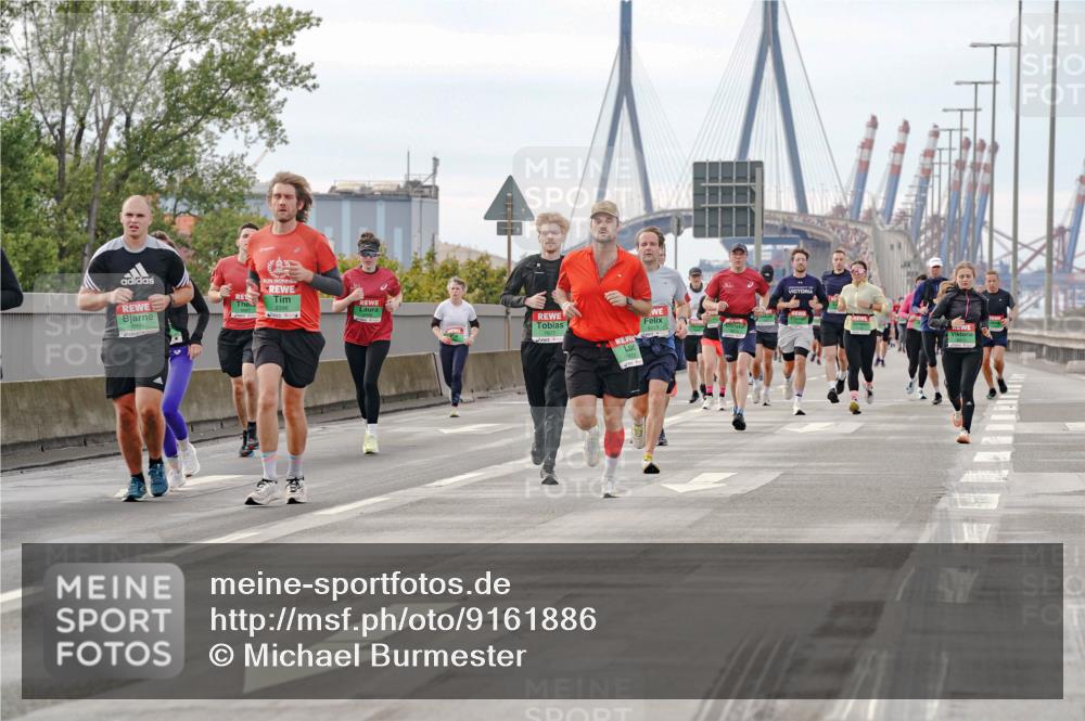 03.10.2025 - Köhlbrandbrückenlauf Michael Burmester http://msf.ph/oto/9161886 03.10.2025 16:02:14 Position 3  meine-sportfotos.de