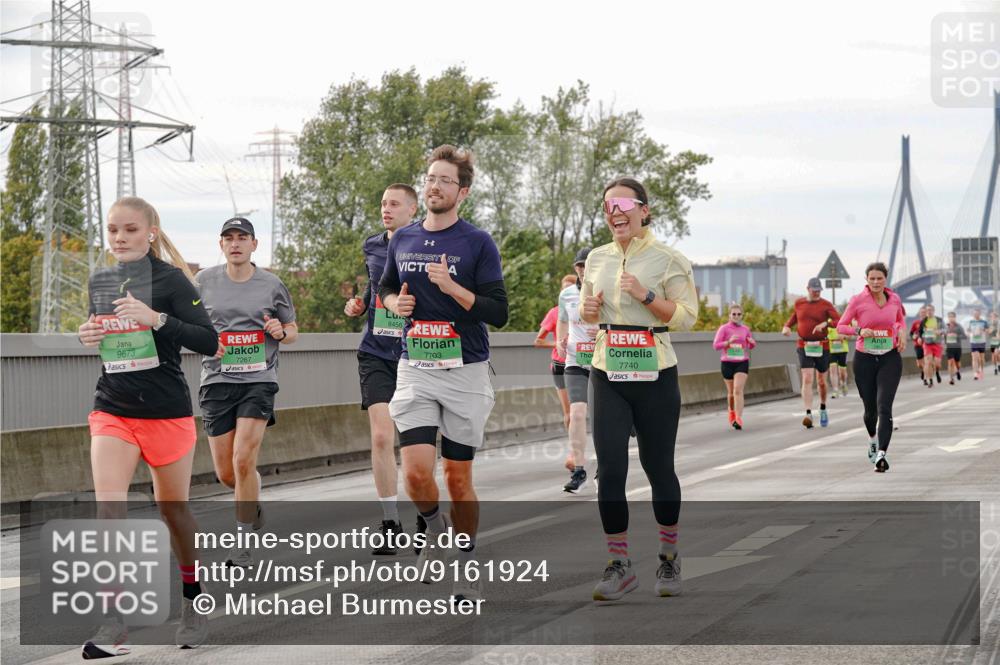03.10.2025 - Köhlbrandbrückenlauf Michael Burmester http://msf.ph/oto/9161924 03.10.2025 16:02:31 Position 3 9673, 8456, 7267, 7703, 7740 meine-sportfotos.de