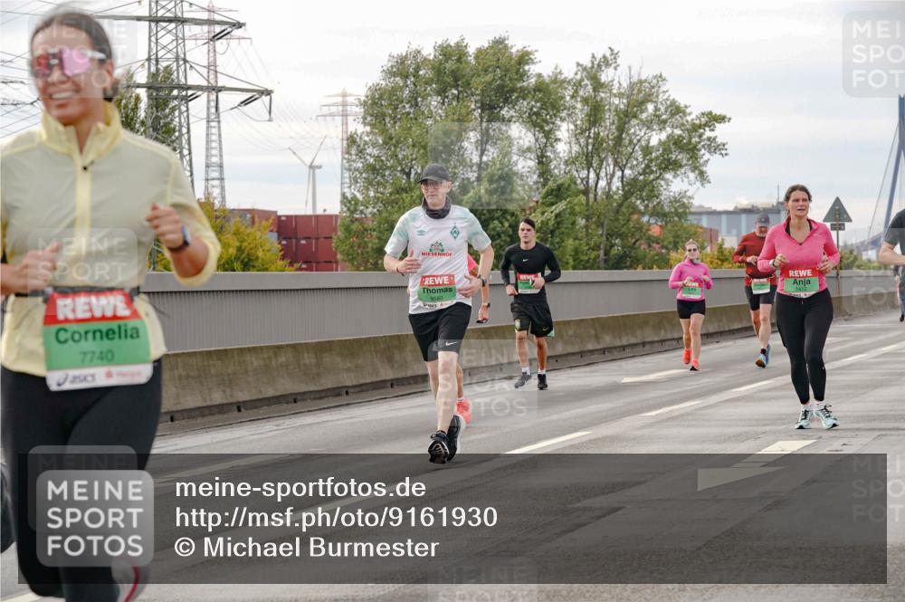 03.10.2025 - Köhlbrandbrückenlauf Michael Burmester http://msf.ph/oto/9161930 03.10.2025 16:02:34 Position 3 7740, 2505, 9580, 7412 meine-sportfotos.de