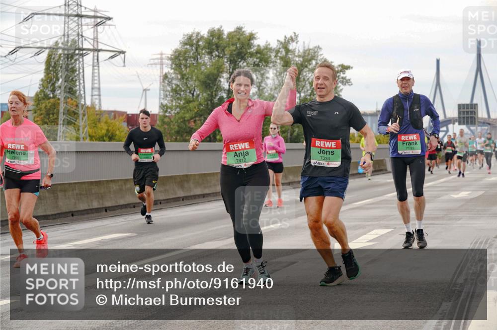 03.10.2025 - Köhlbrandbrückenlauf Michael Burmester http://msf.ph/oto/9161940 03.10.2025 16:02:38 Position 3 7992, 7412, 7334, 7133 meine-sportfotos.de