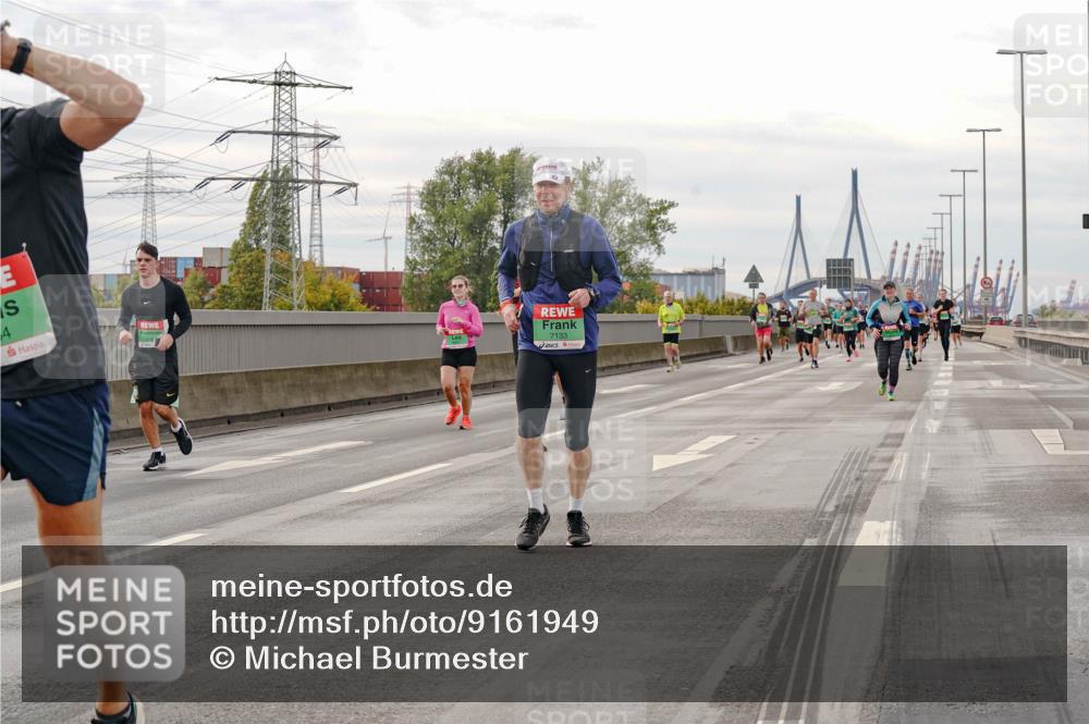 03.10.2025 - Köhlbrandbrückenlauf Michael Burmester http://msf.ph/oto/9161949 03.10.2025 16:02:40 Position 3 7133 meine-sportfotos.de