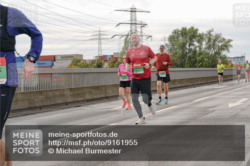 03.10.2025 - Köhlbrandbrückenlauf Michael Burmester http://msf.ph/oto/9161955 03.10.2025 16:02:43 Position 3 8214 meine-sportfotos.de