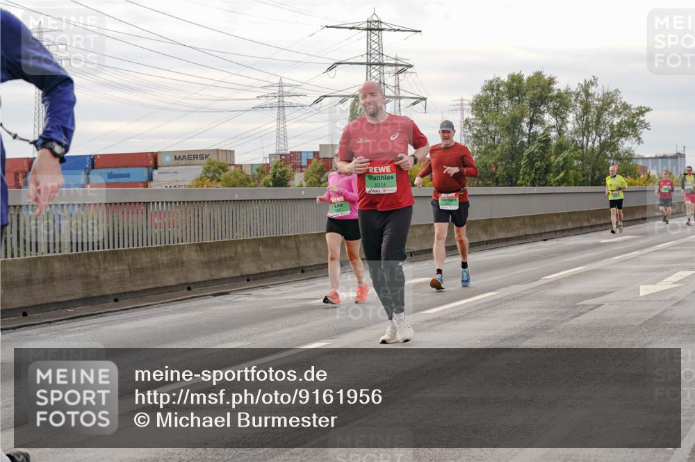 03.10.2025 - Köhlbrandbrückenlauf Michael Burmester http://msf.ph/oto/9161956 03.10.2025 16:02:43 Position 3 8214 meine-sportfotos.de