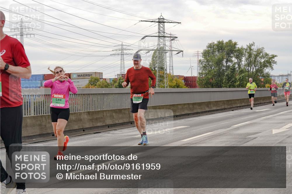 03.10.2025 - Köhlbrandbrückenlauf Michael Burmester http://msf.ph/oto/9161959 03.10.2025 16:02:45 Position 3 8831 meine-sportfotos.de