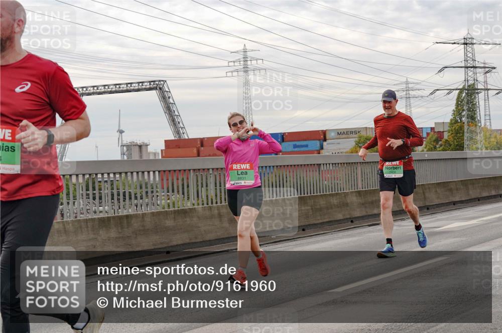 03.10.2025 - Köhlbrandbrückenlauf Michael Burmester http://msf.ph/oto/9161960 03.10.2025 16:02:45 Position 3 8831, 7406 meine-sportfotos.de