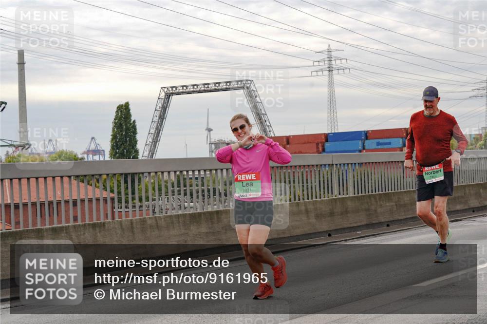 03.10.2025 - Köhlbrandbrückenlauf Michael Burmester http://msf.ph/oto/9161965 03.10.2025 16:02:46 Position 3 8831, 7406 meine-sportfotos.de