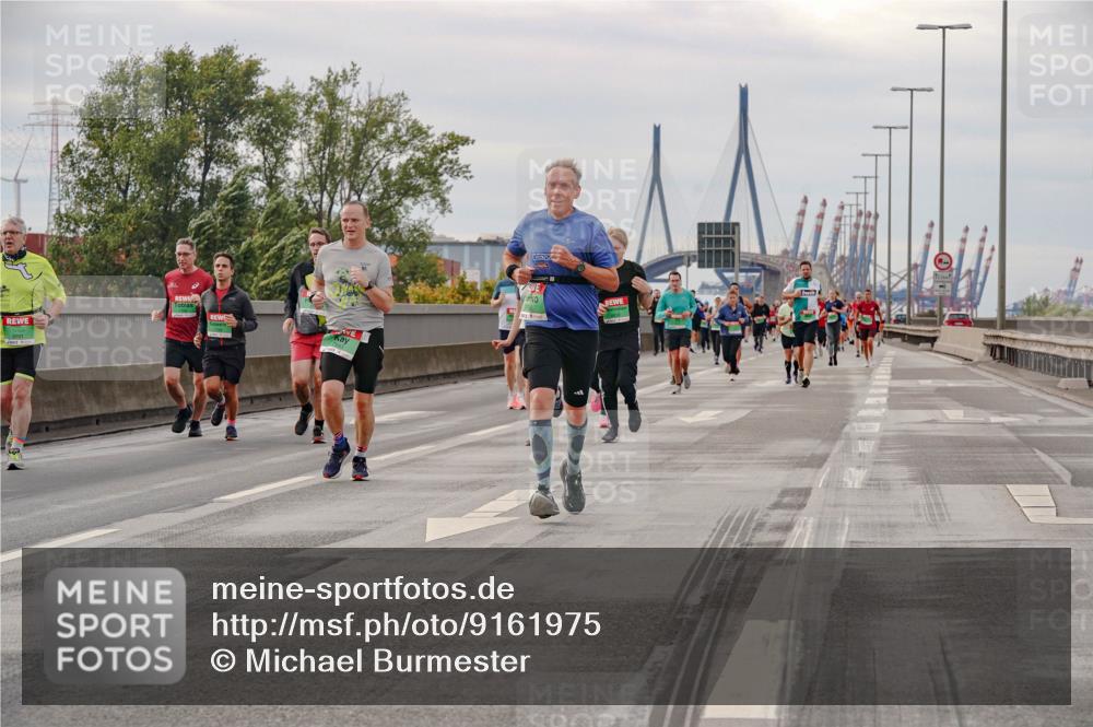 03.10.2025 - Köhlbrandbrückenlauf Michael Burmester http://msf.ph/oto/9161975 03.10.2025 16:02:51 Position 3  meine-sportfotos.de
