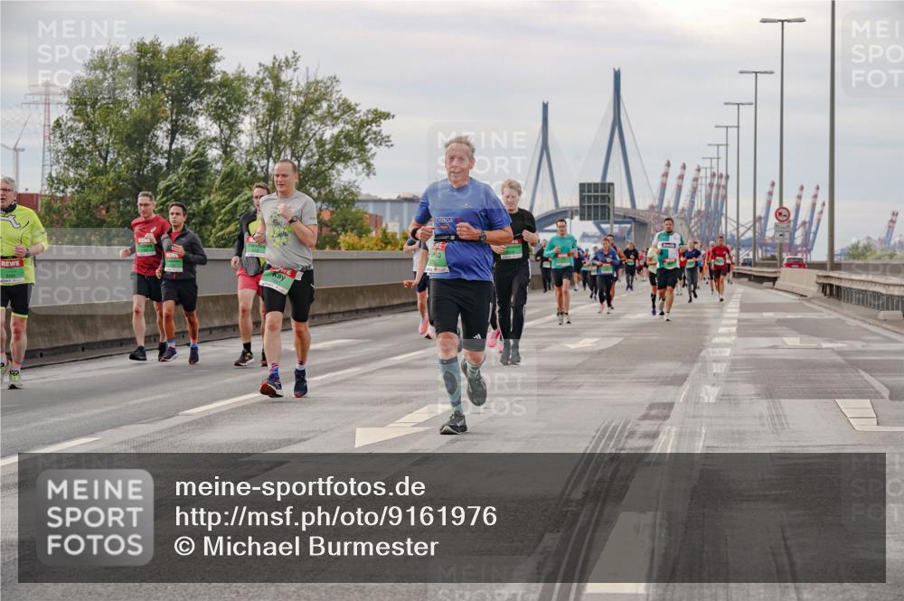 03.10.2025 - Köhlbrandbrückenlauf Michael Burmester http://msf.ph/oto/9161976 03.10.2025 16:02:51 Position 3  meine-sportfotos.de