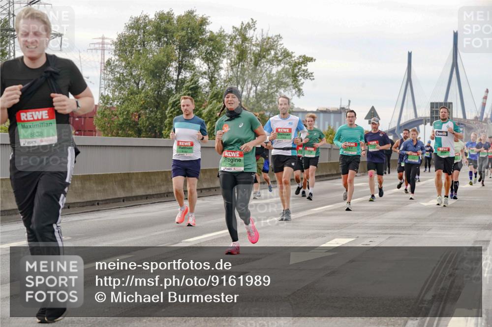 03.10.2025 - Köhlbrandbrückenlauf Michael Burmester http://msf.ph/oto/9161989 03.10.2025 16:02:57 Position 3 8838, 8182, 7628 meine-sportfotos.de
