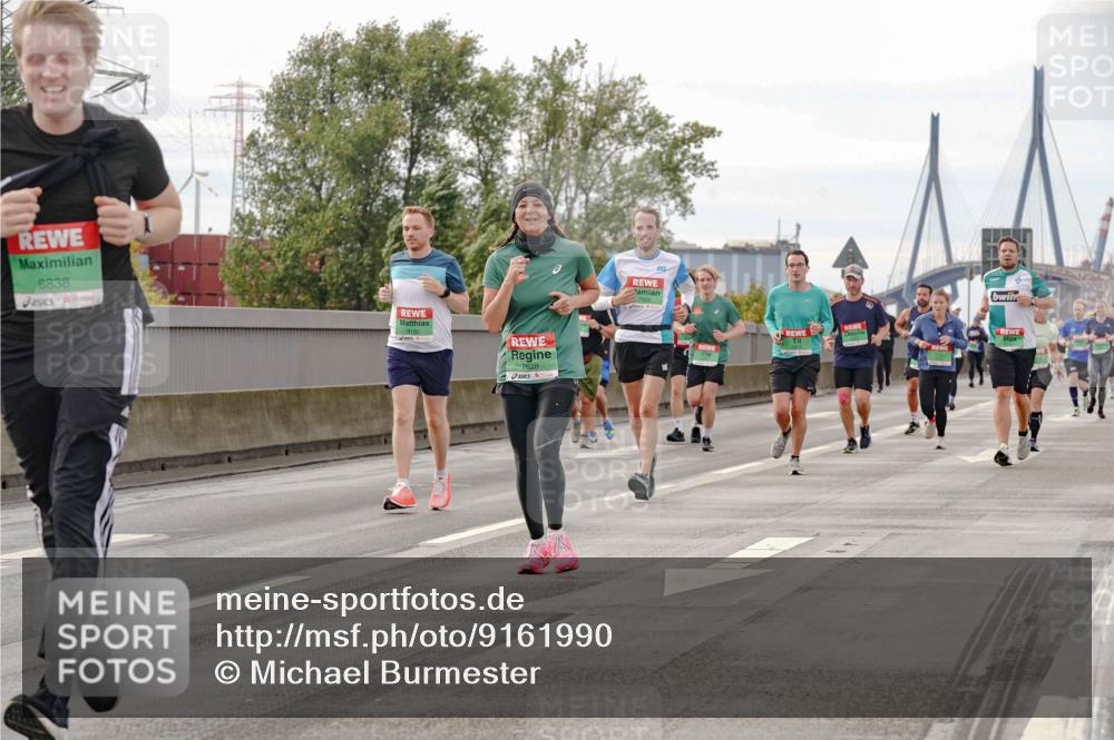 03.10.2025 - Köhlbrandbrückenlauf Michael Burmester http://msf.ph/oto/9161990 03.10.2025 16:02:57 Position 3 8838, 8182, 7628 meine-sportfotos.de