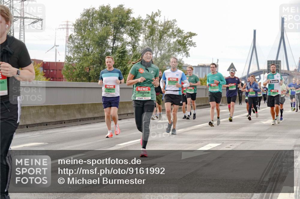 03.10.2025 - Köhlbrandbrückenlauf Michael Burmester http://msf.ph/oto/9161992 03.10.2025 16:02:57 Position 3 8182, 7628 meine-sportfotos.de