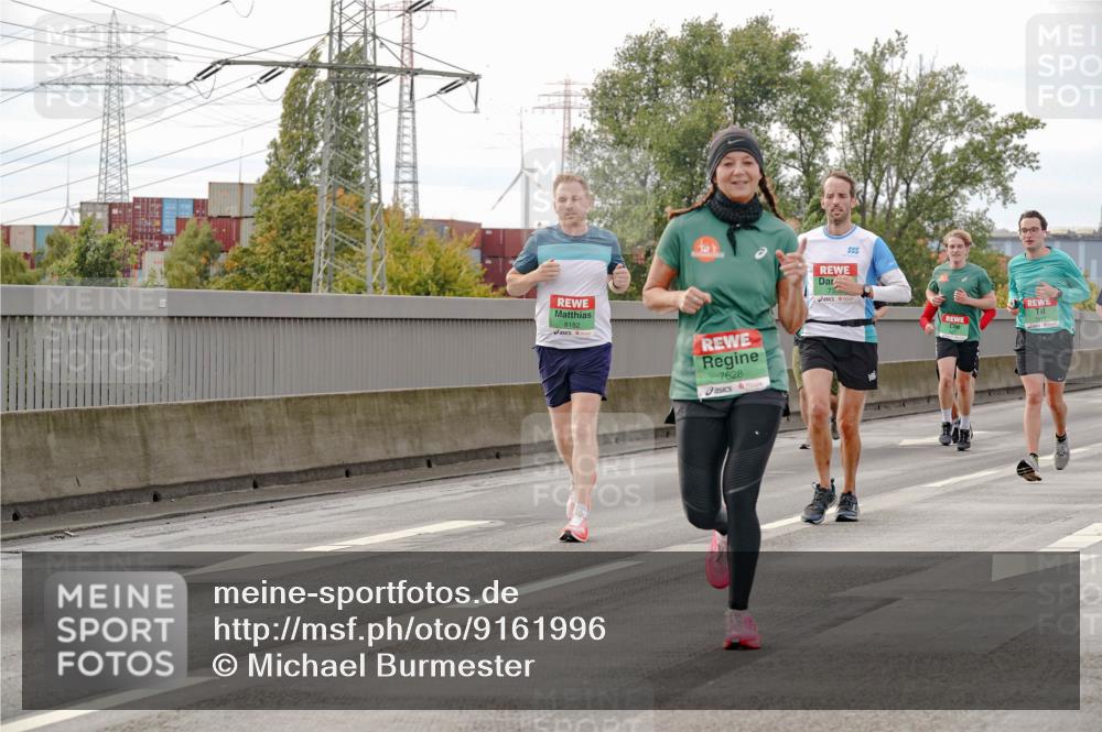 03.10.2025 - Köhlbrandbrückenlauf Michael Burmester http://msf.ph/oto/9161996 03.10.2025 16:02:59 Position 3 8182, 7628, 322 meine-sportfotos.de