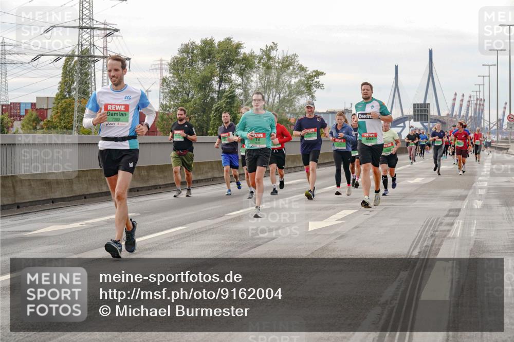 03.10.2025 - Köhlbrandbrückenlauf Michael Burmester http://msf.ph/oto/9162004 03.10.2025 16:03:01 Position 3 888, 7383 meine-sportfotos.de