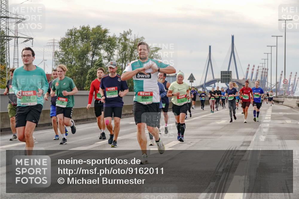 03.10.2025 - Köhlbrandbrückenlauf Michael Burmester http://msf.ph/oto/9162011 03.10.2025 16:03:04 Position 3 7617, 9163 meine-sportfotos.de