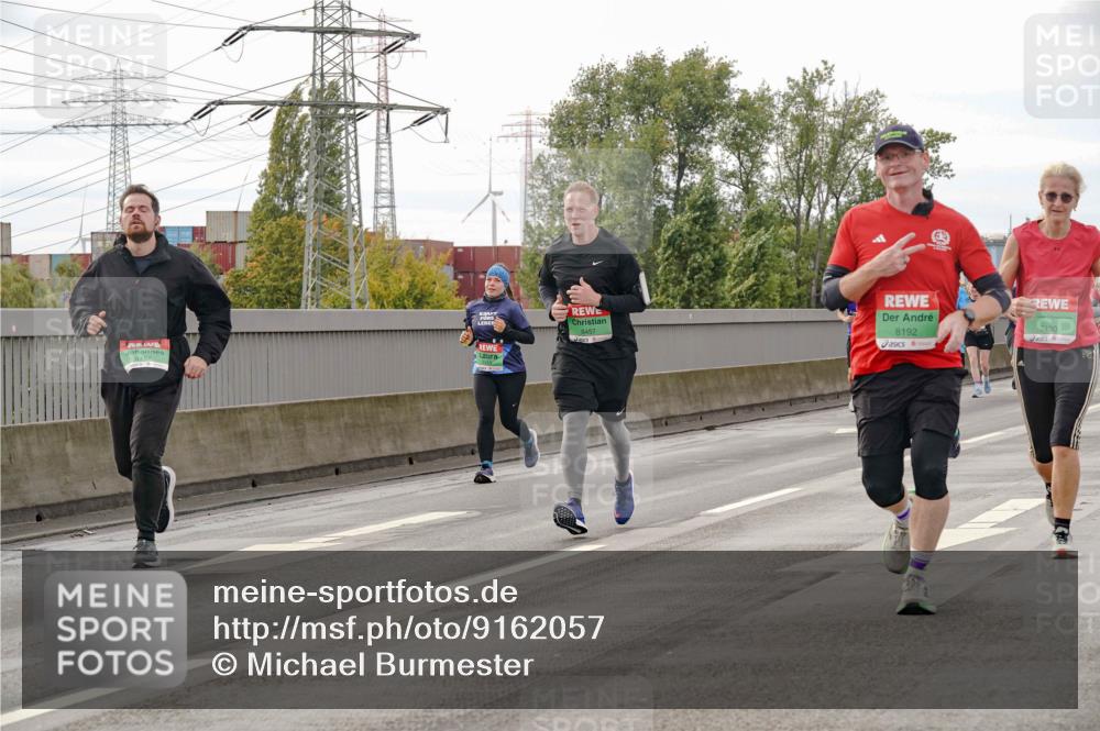 03.10.2025 - Köhlbrandbrückenlauf Michael Burmester http://msf.ph/oto/9162057 03.10.2025 16:03:20 Position 3 8192, 7430 meine-sportfotos.de