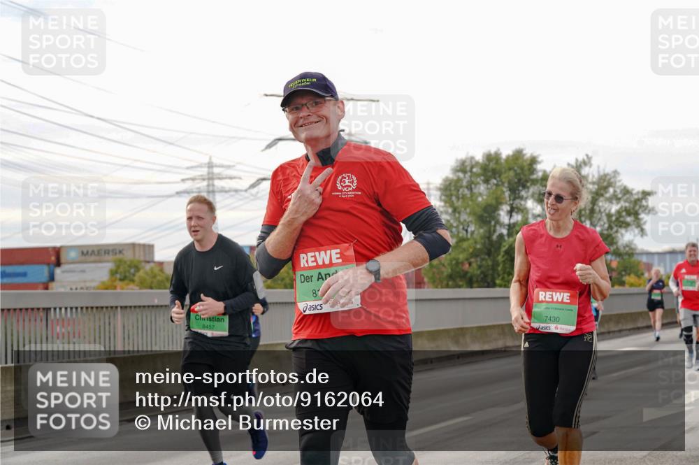 03.10.2025 - Köhlbrandbrückenlauf Michael Burmester http://msf.ph/oto/9162064 03.10.2025 16:03:22 Position 3 8457, 87, 7430 meine-sportfotos.de