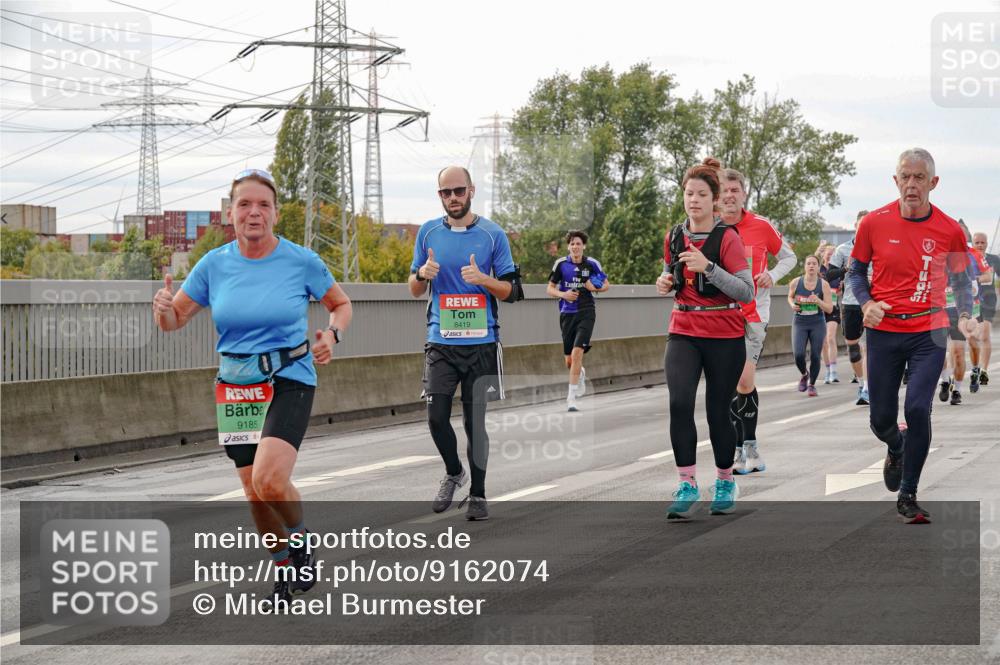 03.10.2025 - Köhlbrandbrückenlauf Michael Burmester http://msf.ph/oto/9162074 03.10.2025 16:03:26 Position 3 9185, 8419 meine-sportfotos.de