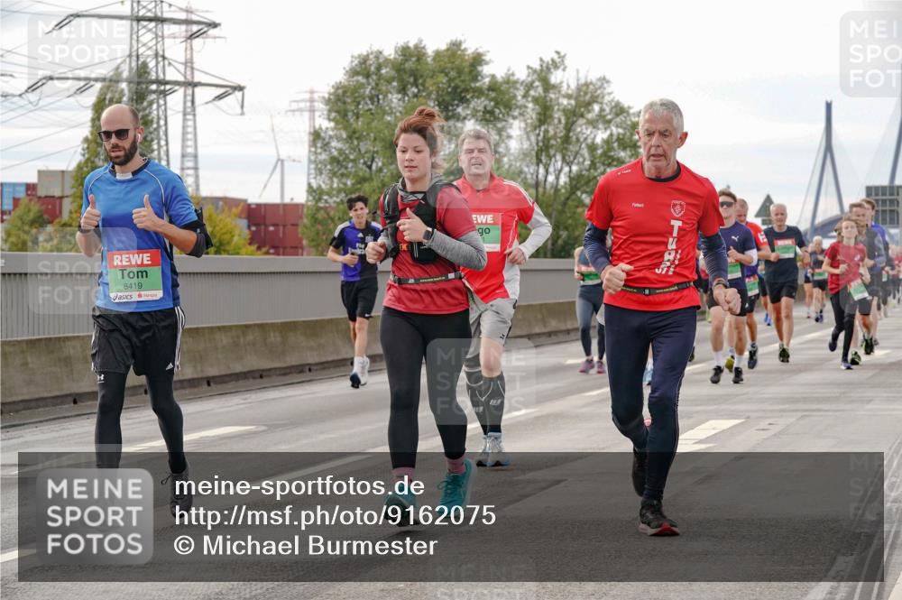 03.10.2025 - Köhlbrandbrückenlauf Michael Burmester http://msf.ph/oto/9162075 03.10.2025 16:03:27 Position 3 8419 meine-sportfotos.de