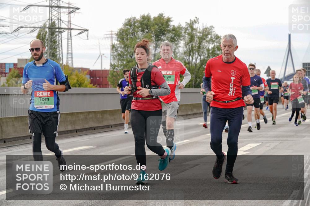 03.10.2025 - Köhlbrandbrückenlauf Michael Burmester http://msf.ph/oto/9162076 03.10.2025 16:03:27 Position 3 8419, 791 meine-sportfotos.de