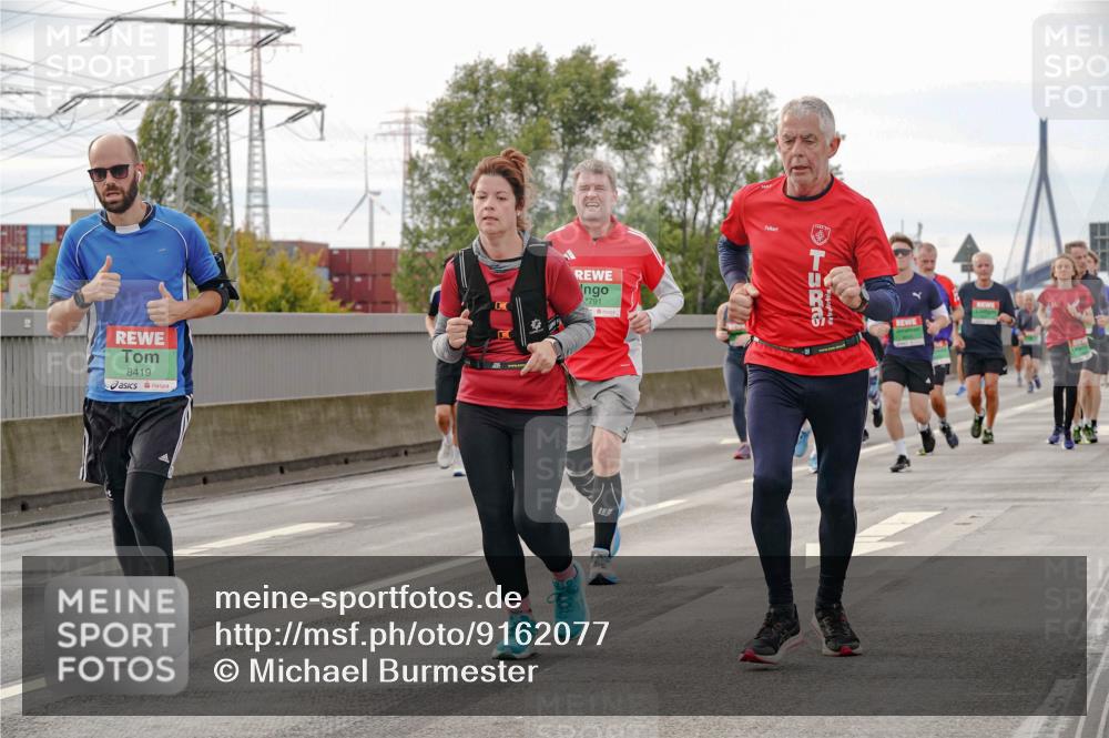 03.10.2025 - Köhlbrandbrückenlauf Michael Burmester http://msf.ph/oto/9162077 03.10.2025 16:03:27 Position 3 8419, 791 meine-sportfotos.de