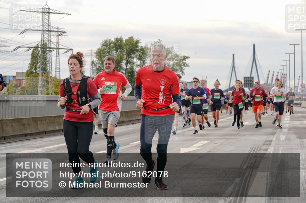 03.10.2025 - Köhlbrandbrückenlauf Michael Burmester http://msf.ph/oto/9162078 03.10.2025 16:03:28 Position 3 7791 meine-sportfotos.de
