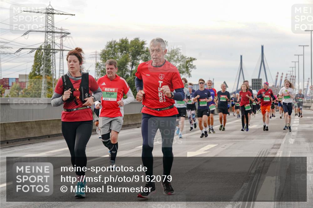 03.10.2025 - Köhlbrandbrückenlauf Michael Burmester http://msf.ph/oto/9162079 03.10.2025 16:03:28 Position 3 7791 meine-sportfotos.de