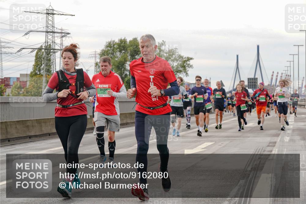 03.10.2025 - Köhlbrandbrückenlauf Michael Burmester http://msf.ph/oto/9162080 03.10.2025 16:03:28 Position 3 7791, 07 meine-sportfotos.de