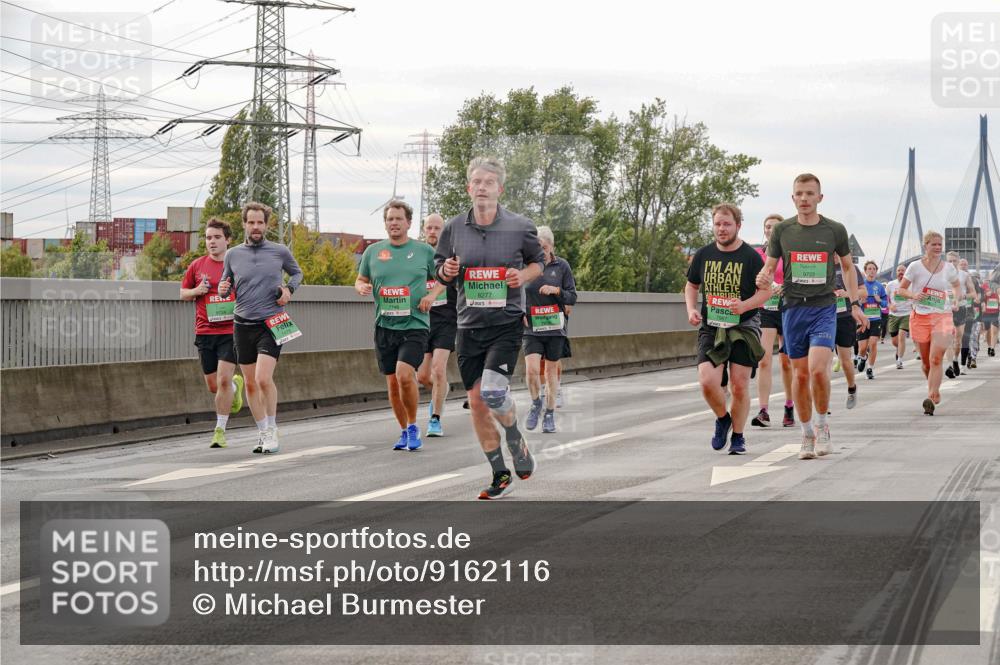 03.10.2025 - Köhlbrandbrückenlauf Michael Burmester http://msf.ph/oto/9162116 03.10.2025 16:03:41 Position 3 8277 meine-sportfotos.de