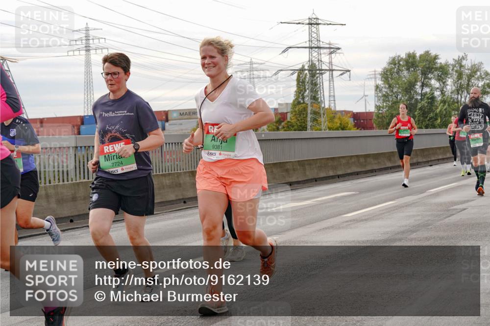 03.10.2025 - Köhlbrandbrückenlauf Michael Burmester http://msf.ph/oto/9162139 03.10.2025 16:03:48 Position 3 7724, 9381 meine-sportfotos.de