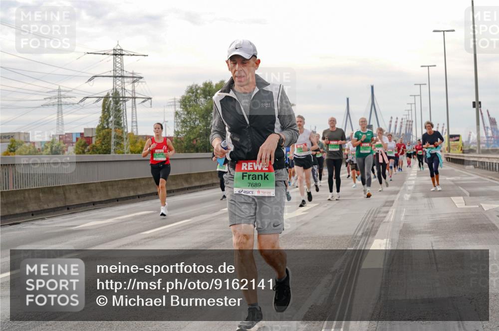 03.10.2025 - Köhlbrandbrückenlauf Michael Burmester http://msf.ph/oto/9162141 03.10.2025 16:03:49 Position 3 7689 meine-sportfotos.de
