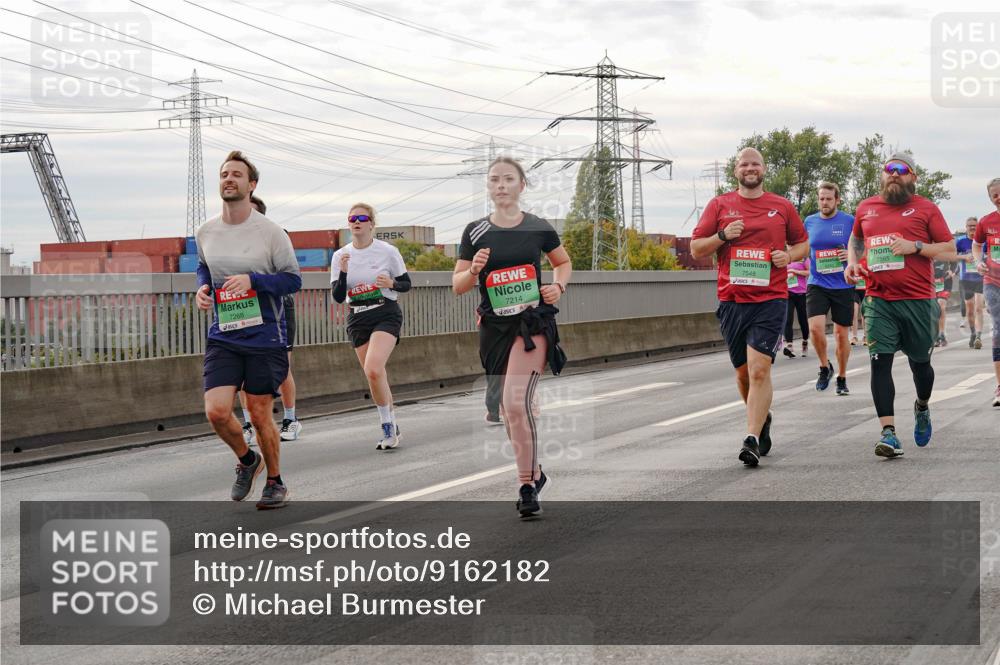 03.10.2025 - Köhlbrandbrückenlauf Michael Burmester http://msf.ph/oto/9162182 03.10.2025 16:04:02 Position 3 7268, 7214, 7548, 7565 meine-sportfotos.de