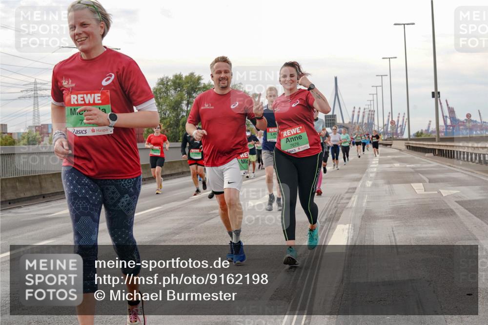 03.10.2025 - Köhlbrandbrückenlauf Michael Burmester http://msf.ph/oto/9162198 03.10.2025 16:04:05 Position 3 7676 meine-sportfotos.de