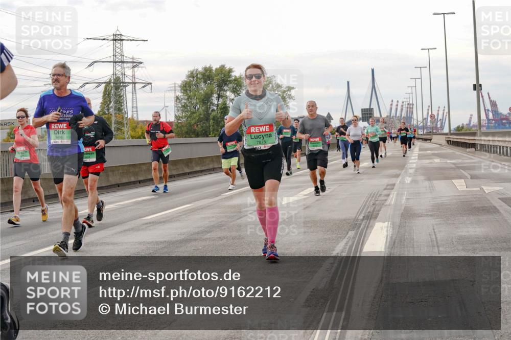 03.10.2025 - Köhlbrandbrückenlauf Michael Burmester http://msf.ph/oto/9162212 03.10.2025 16:04:09 Position 3 9496, 9424, 7875 meine-sportfotos.de