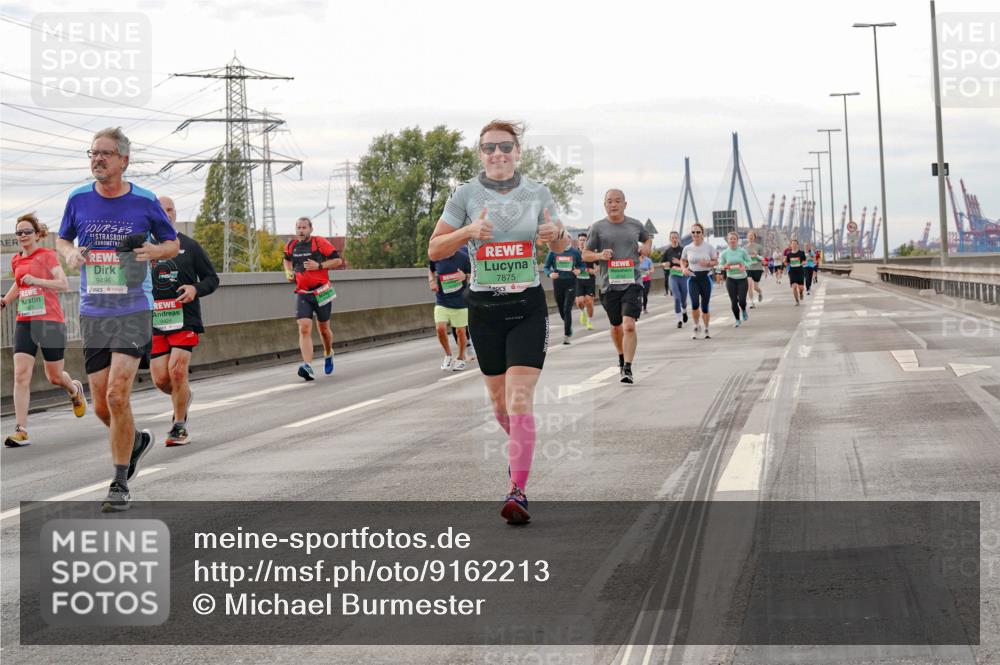 03.10.2025 - Köhlbrandbrückenlauf Michael Burmester http://msf.ph/oto/9162213 03.10.2025 16:04:09 Position 3 9496, 7875 meine-sportfotos.de