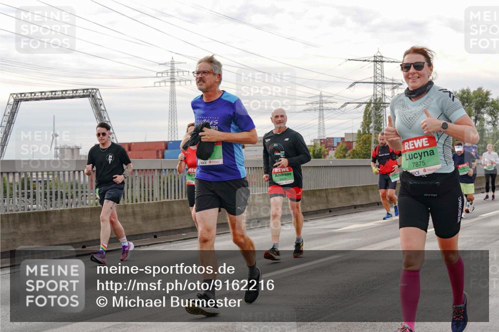 03.10.2025 - Köhlbrandbrückenlauf Michael Burmester http://msf.ph/oto/9162216 03.10.2025 16:04:10 Position 3 9424, 7875 meine-sportfotos.de