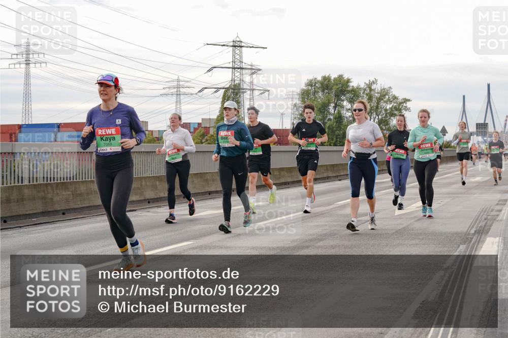 03.10.2025 - Köhlbrandbrückenlauf Michael Burmester http://msf.ph/oto/9162229 03.10.2025 16:04:15 Position 3 7088 meine-sportfotos.de