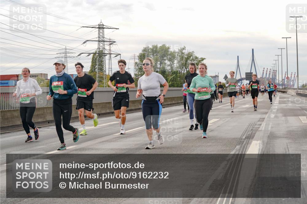 03.10.2025 - Köhlbrandbrückenlauf Michael Burmester http://msf.ph/oto/9162232 03.10.2025 16:04:16 Position 3 7110 meine-sportfotos.de