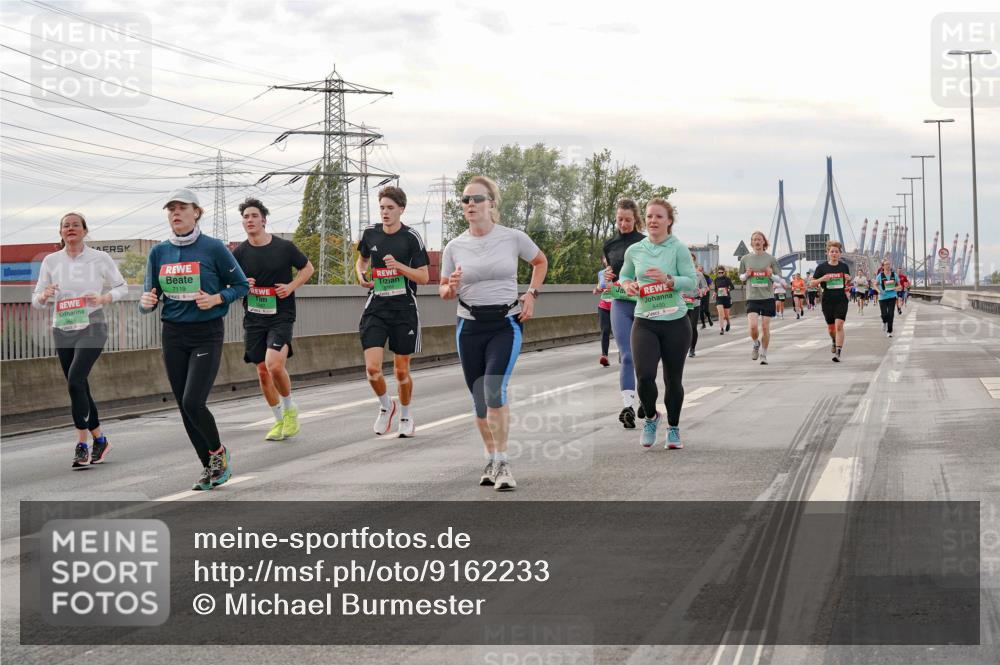03.10.2025 - Köhlbrandbrückenlauf Michael Burmester http://msf.ph/oto/9162233 03.10.2025 16:04:16 Position 3 7119, 8450 meine-sportfotos.de