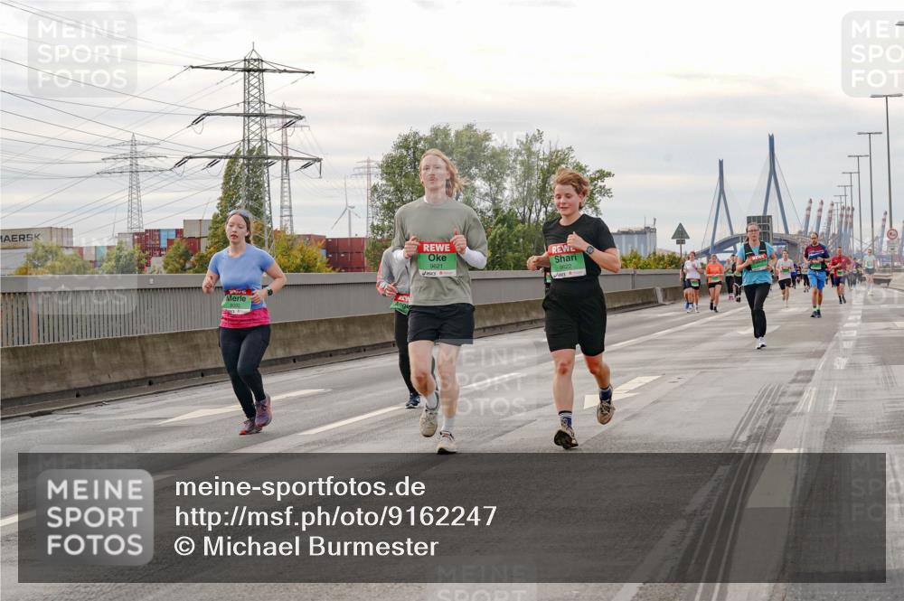 03.10.2025 - Köhlbrandbrückenlauf Michael Burmester http://msf.ph/oto/9162247 03.10.2025 16:04:21 Position 3 9621, 9622 meine-sportfotos.de