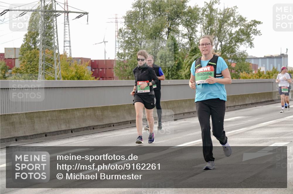 03.10.2025 - Köhlbrandbrückenlauf Michael Burmester http://msf.ph/oto/9162261 03.10.2025 16:04:26 Position 3 9117 meine-sportfotos.de