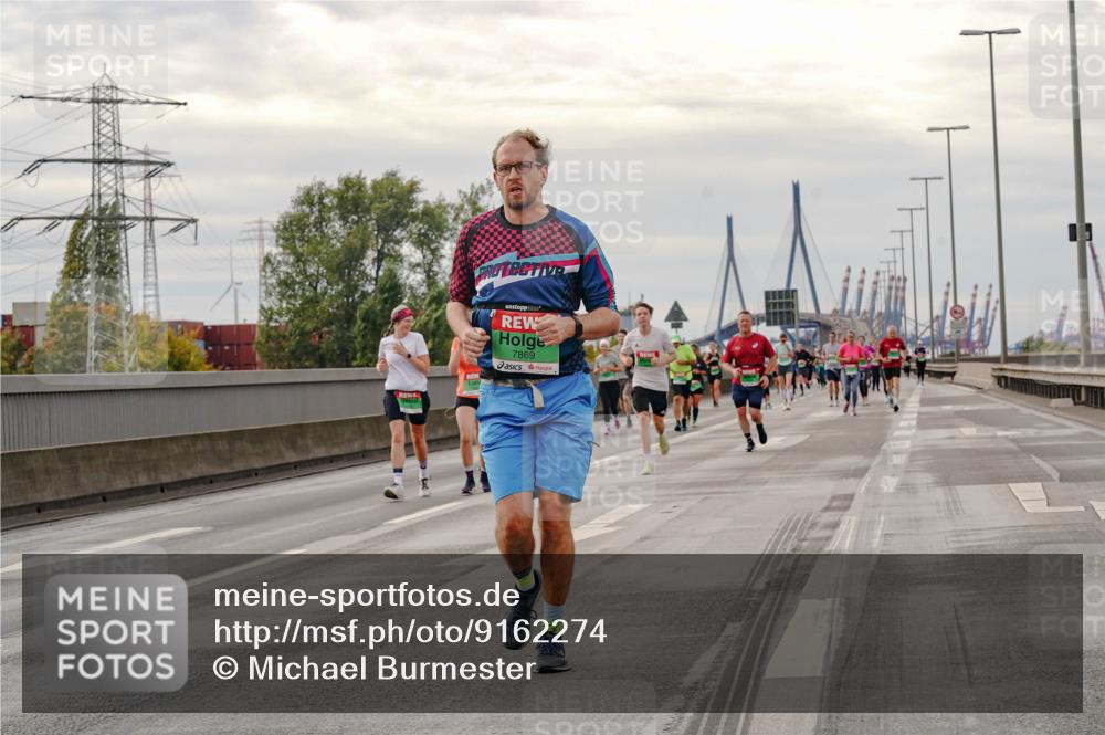 03.10.2025 - Köhlbrandbrückenlauf Michael Burmester http://msf.ph/oto/9162274 03.10.2025 16:04:34 Position 3 7869, 199 meine-sportfotos.de