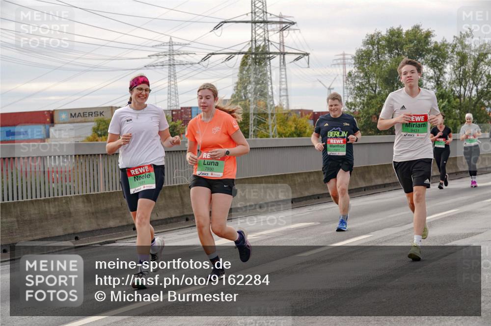 03.10.2025 - Köhlbrandbrückenlauf Michael Burmester http://msf.ph/oto/9162284 03.10.2025 16:04:39 Position 3 7931, 7930, 7377, 9431 meine-sportfotos.de