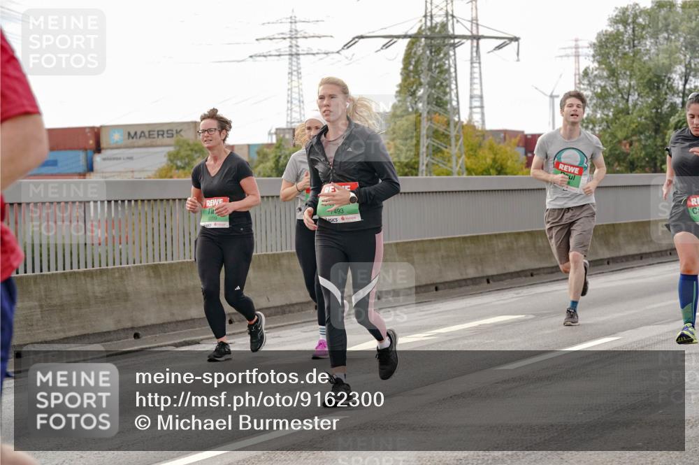 03.10.2025 - Köhlbrandbrückenlauf Michael Burmester http://msf.ph/oto/9162300 03.10.2025 16:04:46 Position 3 7493 meine-sportfotos.de